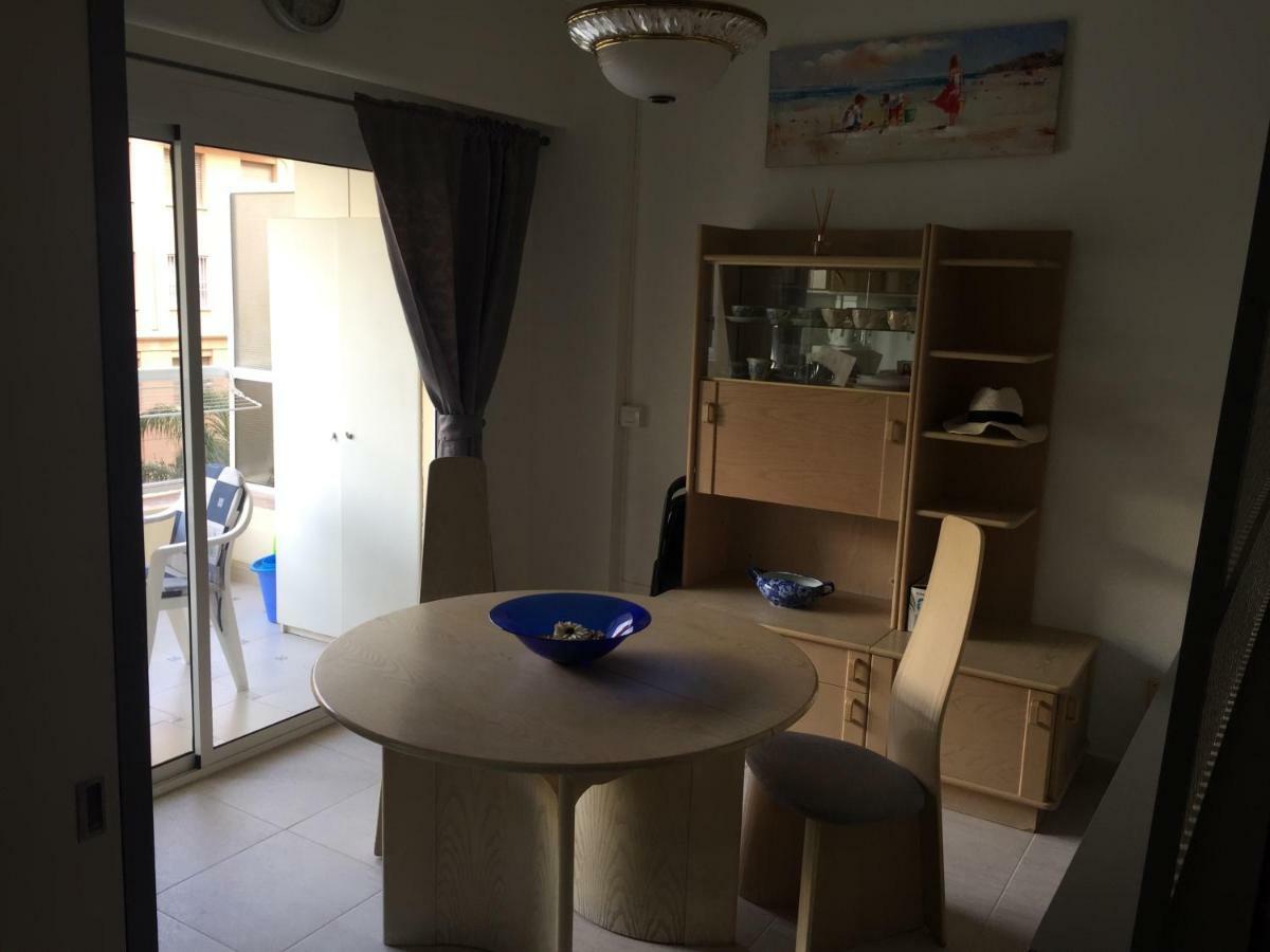 Studio Aparthotel Pyr Fuengirola Eksteriør billede